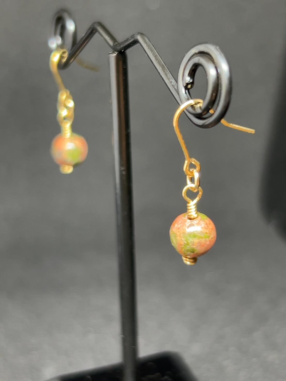 ユナカイトのピアス　EA-1